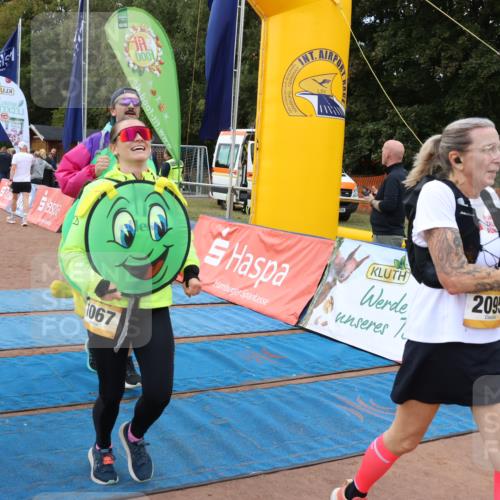 14.09.2025 - Airport Race Strokosch-Dieckow http://msf.ph/oto/8882154 14.09.2025 12:43:57 Ziel 25, 90, 407, 641, 742, 1001, 1017, 1067, 1219, 1334, 1587, 1656, 1730, 2095, 2134 meine-sportfotos.de