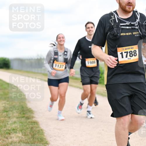 14.09.2025 - Airport Race Dr. Thomas Lammeyer http://msf.ph/oto/8882219 14.09.2025 12:34:44 Laufen 1986, 1137, 201, 1788, 50 meine-sportfotos.de