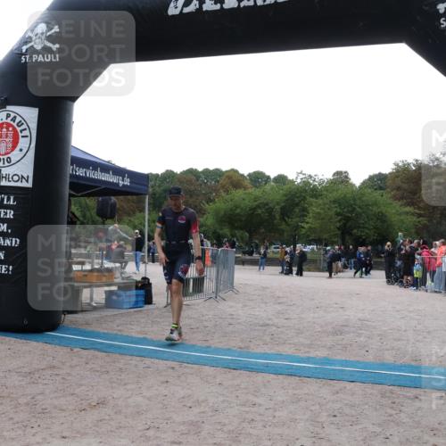14.09.2025 - Stadtparktriathlon Strokosch-Dieckow http://msf.ph/oto/8882220 14.09.2025 09:44:41 Ziel 304 meine-sportfotos.de