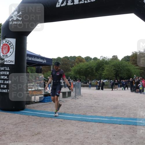 14.09.2025 - Stadtparktriathlon Strokosch-Dieckow http://msf.ph/oto/8882222 14.09.2025 09:44:42 Ziel 304 meine-sportfotos.de