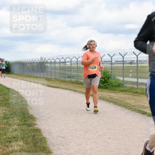 14.09.2025 - Airport Race Dr. Thomas Lammeyer http://msf.ph/oto/8882250 14.09.2025 12:34:47 Laufen 1235, 352 meine-sportfotos.de