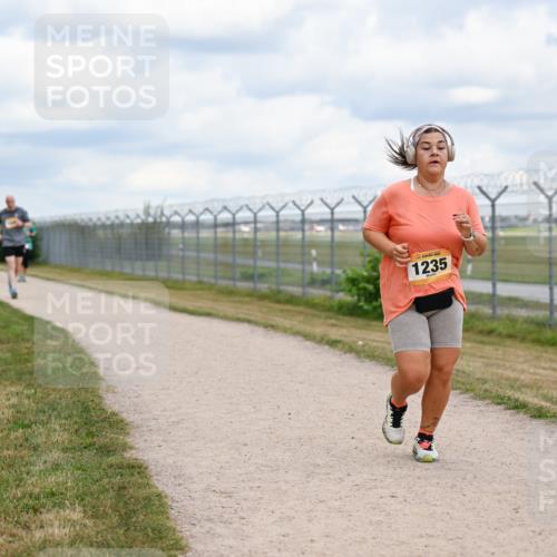 14.09.2025 - Airport Race Dr. Thomas Lammeyer http://msf.ph/oto/8882260 14.09.2025 12:34:48 Laufen 1235 meine-sportfotos.de