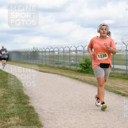 14.09.2025 - Airport Race Dr. Thomas Lammeyer http://msf.ph/oto/8882262 14.09.2025 12:34:48 Laufen 1235 meine-sportfotos.de