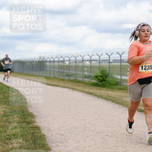 14.09.2025 - Airport Race Dr. Thomas Lammeyer http://msf.ph/oto/8882269 14.09.2025 12:34:48 Laufen 1235 meine-sportfotos.de