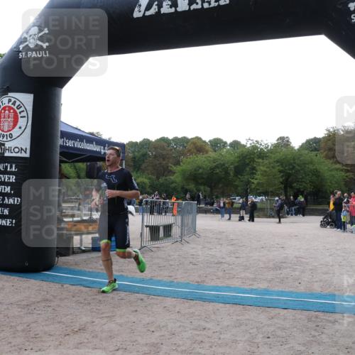14.09.2025 - Stadtparktriathlon Strokosch-Dieckow http://msf.ph/oto/8882270 14.09.2025 09:45:55 Ziel 366 meine-sportfotos.de