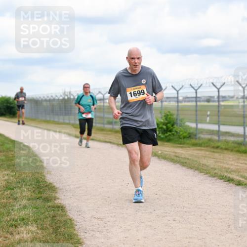 14.09.2025 - Airport Race Dr. Thomas Lammeyer http://msf.ph/oto/8882287 14.09.2025 12:34:56 Laufen 1699 meine-sportfotos.de