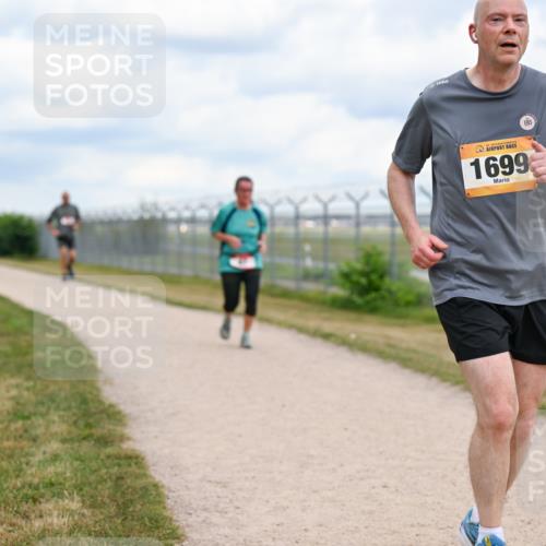 14.09.2025 - Airport Race Dr. Thomas Lammeyer http://msf.ph/oto/8882309 14.09.2025 12:34:57 Laufen 1699 meine-sportfotos.de