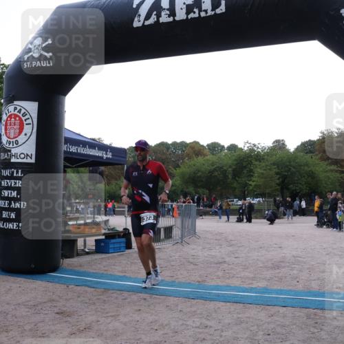 14.09.2025 - Stadtparktriathlon Strokosch-Dieckow http://msf.ph/oto/8882318 14.09.2025 09:46:40 Ziel 373 meine-sportfotos.de