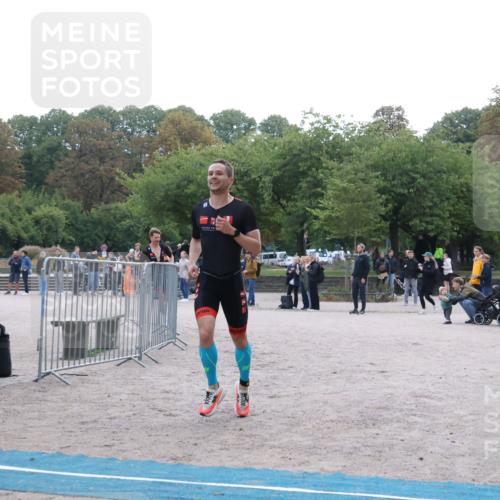 14.09.2025 - Stadtparktriathlon Strokosch-Dieckow http://msf.ph/oto/8882330 14.09.2025 09:47:10 Ziel 349, 353 meine-sportfotos.de