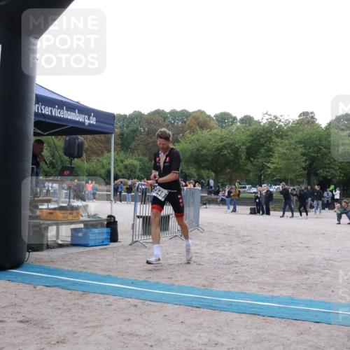 14.09.2025 - Stadtparktriathlon Strokosch-Dieckow http://msf.ph/oto/8882344 14.09.2025 09:47:13 Ziel 347, 349, 353 meine-sportfotos.de