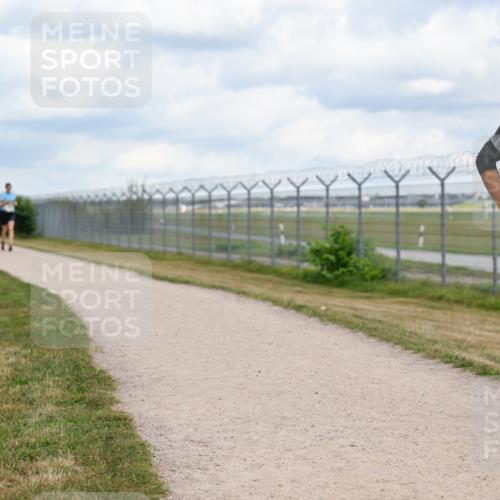 14.09.2025 - Airport Race Dr. Thomas Lammeyer http://msf.ph/oto/8882361 14.09.2025 12:35:07 Laufen 138 meine-sportfotos.de