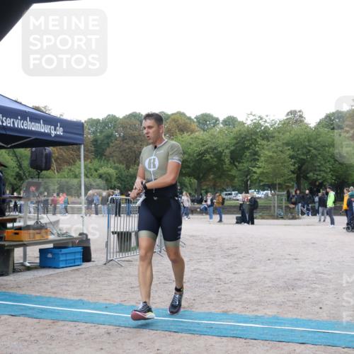 14.09.2025 - Stadtparktriathlon Strokosch-Dieckow http://msf.ph/oto/8882409 14.09.2025 09:47:40 Ziel 339, 345 meine-sportfotos.de