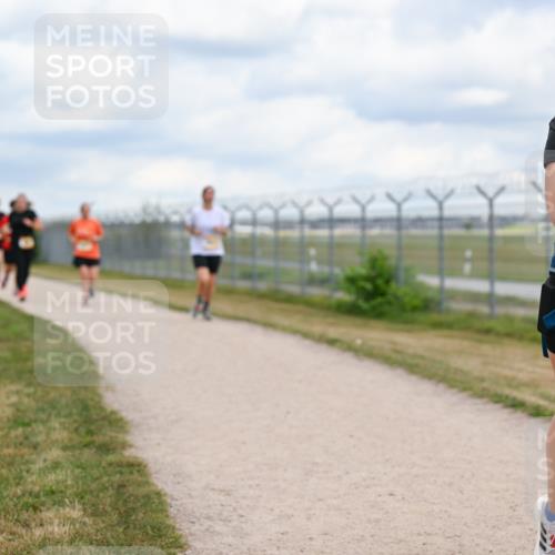 14.09.2025 - Airport Race Dr. Thomas Lammeyer http://msf.ph/oto/8882414 14.09.2025 12:35:20 Laufen 1349, 1349 meine-sportfotos.de