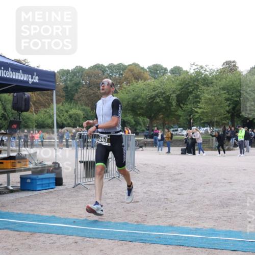 14.09.2025 - Stadtparktriathlon Strokosch-Dieckow http://msf.ph/oto/8882441 14.09.2025 09:48:06 Ziel 342, 352, 367 meine-sportfotos.de