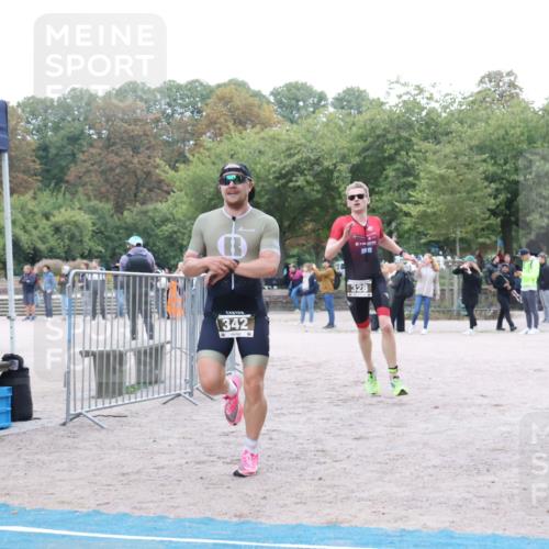 14.09.2025 - Stadtparktriathlon Strokosch-Dieckow http://msf.ph/oto/8882455 14.09.2025 09:48:12 Ziel 328, 342, 367 meine-sportfotos.de