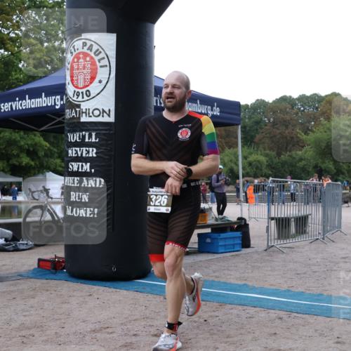 14.09.2025 - Stadtparktriathlon Strokosch-Dieckow http://msf.ph/oto/8882507 14.09.2025 09:48:50 Ziel 326 meine-sportfotos.de