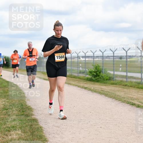 14.09.2025 - Airport Race Dr. Thomas Lammeyer http://msf.ph/oto/8882509 14.09.2025 12:35:30 Laufen 761, 1566 meine-sportfotos.de