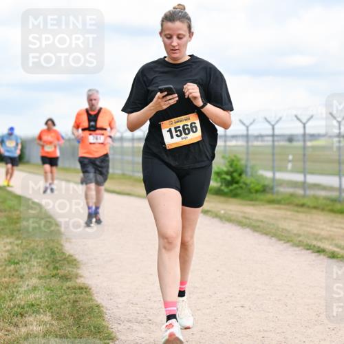 14.09.2025 - Airport Race Dr. Thomas Lammeyer http://msf.ph/oto/8882529 14.09.2025 12:35:31 Laufen 1566 meine-sportfotos.de