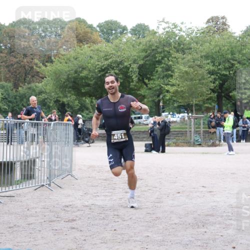 14.09.2025 - Stadtparktriathlon Strokosch-Dieckow http://msf.ph/oto/8882540 14.09.2025 09:49:20 Ziel 340, 362, 451 meine-sportfotos.de
