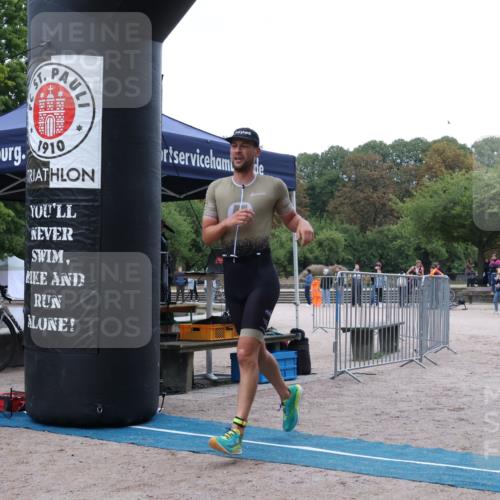 14.09.2025 - Stadtparktriathlon Strokosch-Dieckow http://msf.ph/oto/8882596 14.09.2025 09:49:55 Ziel 337, 365 meine-sportfotos.de