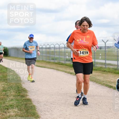 14.09.2025 - Airport Race Dr. Thomas Lammeyer http://msf.ph/oto/8882622 14.09.2025 12:35:38 Laufen 1077, 1419 meine-sportfotos.de