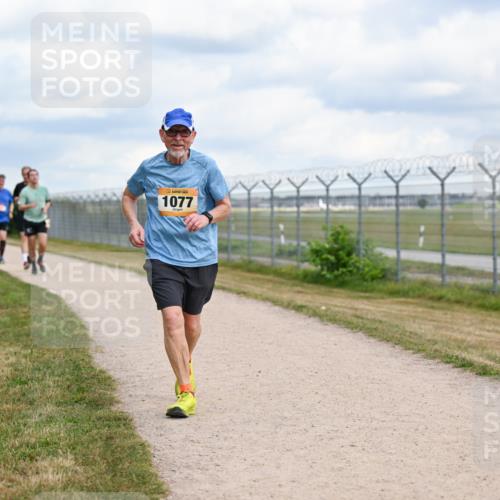 14.09.2025 - Airport Race Dr. Thomas Lammeyer http://msf.ph/oto/8882645 14.09.2025 12:35:40 Laufen 1077 meine-sportfotos.de