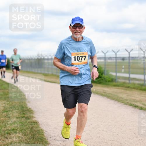 14.09.2025 - Airport Race Dr. Thomas Lammeyer http://msf.ph/oto/8882663 14.09.2025 12:35:41 Laufen 1077 meine-sportfotos.de