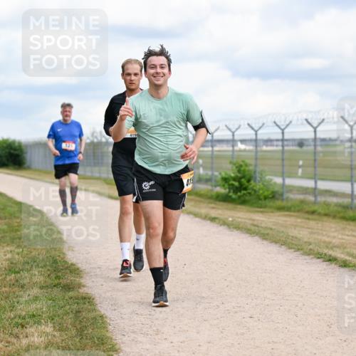 14.09.2025 - Airport Race Dr. Thomas Lammeyer http://msf.ph/oto/8882693 14.09.2025 12:35:46 Laufen 419, 41 meine-sportfotos.de