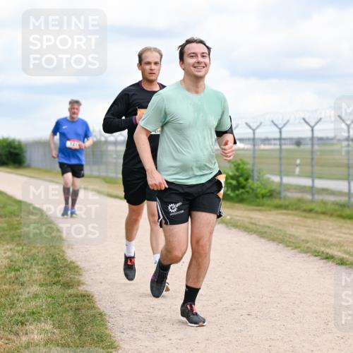 14.09.2025 - Airport Race Dr. Thomas Lammeyer http://msf.ph/oto/8882701 14.09.2025 12:35:47 Laufen 419 meine-sportfotos.de