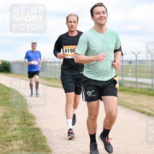 14.09.2025 - Airport Race Dr. Thomas Lammeyer http://msf.ph/oto/8882706 14.09.2025 12:35:47 Laufen 4198, 419 meine-sportfotos.de