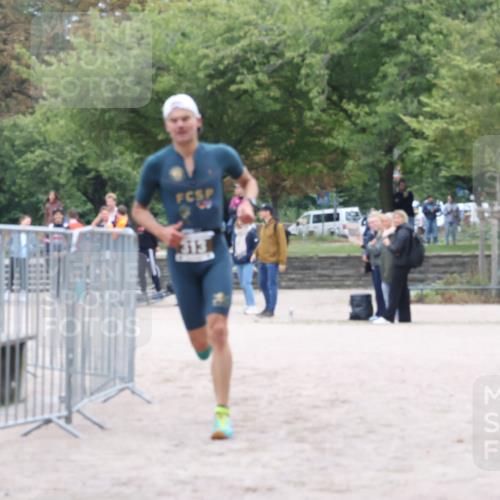 14.09.2025 - Stadtparktriathlon Strokosch-Dieckow http://msf.ph/oto/8882730 14.09.2025 09:51:10 Ziel 313, 336, 378 meine-sportfotos.de