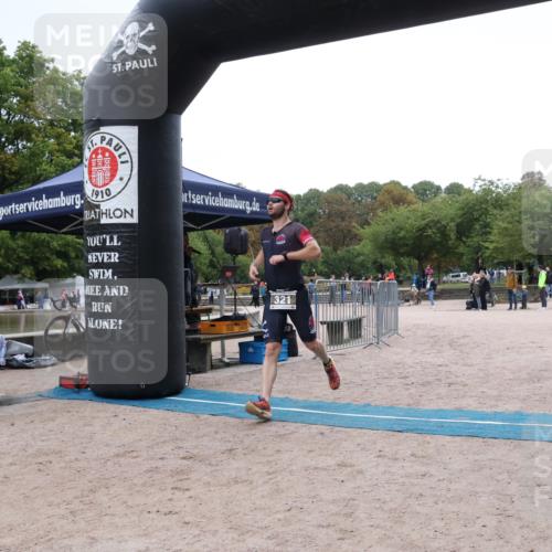 14.09.2025 - Stadtparktriathlon Strokosch-Dieckow http://msf.ph/oto/8882750 14.09.2025 09:51:34 Ziel 321 meine-sportfotos.de