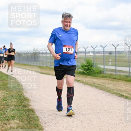 14.09.2025 - Airport Race Dr. Thomas Lammeyer http://msf.ph/oto/8882751 14.09.2025 12:35:51 Laufen 121 meine-sportfotos.de