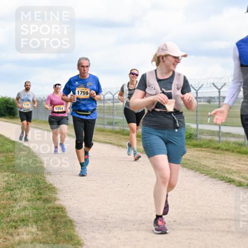 14.09.2025 - Airport Race Dr. Thomas Lammeyer http://msf.ph/oto/8882822 14.09.2025 12:36:01 Laufen 1186, 1254, 1759, 1503 meine-sportfotos.de