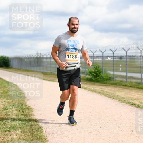 14.09.2025 - Airport Race Dr. Thomas Lammeyer http://msf.ph/oto/8882890 14.09.2025 12:36:07 Laufen 1186 meine-sportfotos.de