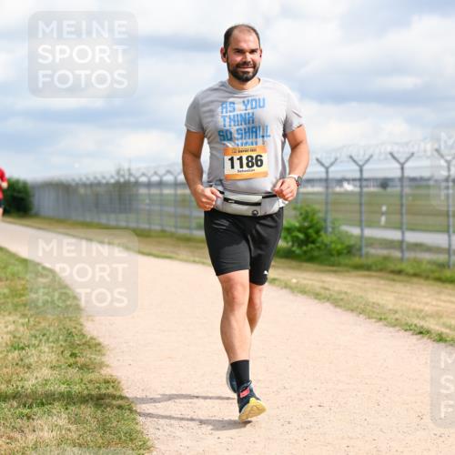 14.09.2025 - Airport Race Dr. Thomas Lammeyer http://msf.ph/oto/8882893 14.09.2025 12:36:07 Laufen 1186 meine-sportfotos.de
