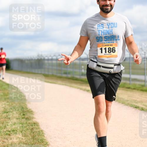 14.09.2025 - Airport Race Dr. Thomas Lammeyer http://msf.ph/oto/8882903 14.09.2025 12:36:08 Laufen 1186 meine-sportfotos.de