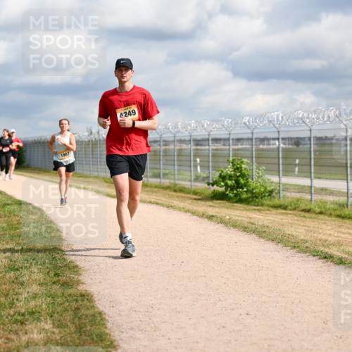 14.09.2025 - Airport Race Dr. Thomas Lammeyer http://msf.ph/oto/8882922 14.09.2025 12:36:15 Laufen 1987, 4249 meine-sportfotos.de