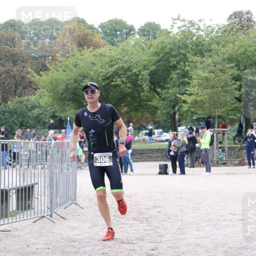 14.09.2025 - Stadtparktriathlon Strokosch-Dieckow http://msf.ph/oto/8883011 14.09.2025 09:57:29 Ziel 306 meine-sportfotos.de