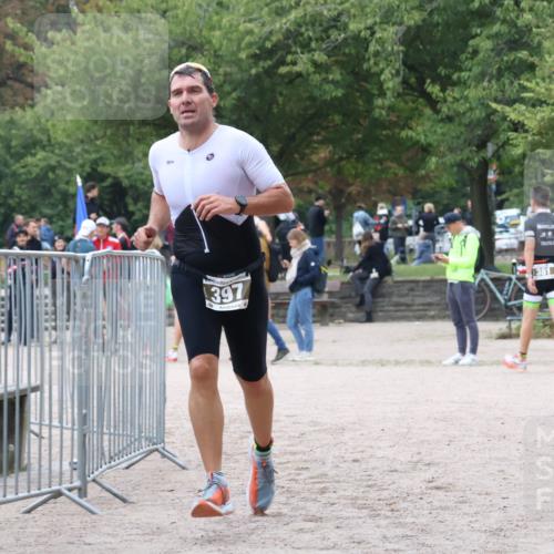 14.09.2025 - Stadtparktriathlon Strokosch-Dieckow http://msf.ph/oto/8883161 14.09.2025 10:01:22 Ziel 397 meine-sportfotos.de