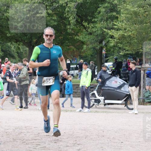 14.09.2025 - Stadtparktriathlon Strokosch-Dieckow http://msf.ph/oto/8883171 14.09.2025 10:01:58 Ziel 359 meine-sportfotos.de