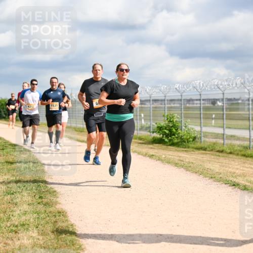 14.09.2025 - Airport Race Dr. Thomas Lammeyer http://msf.ph/oto/8883176 14.09.2025 12:36:39 Laufen 4215, 1535, 6, 19 meine-sportfotos.de