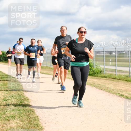 14.09.2025 - Airport Race Dr. Thomas Lammeyer http://msf.ph/oto/8883189 14.09.2025 12:36:39 Laufen 65, 535 meine-sportfotos.de