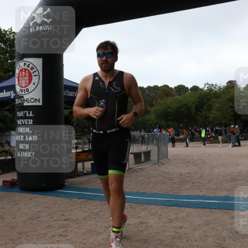 14.09.2025 - Stadtparktriathlon Strokosch-Dieckow http://msf.ph/oto/8883230 14.09.2025 10:03:18 Ziel 419 meine-sportfotos.de