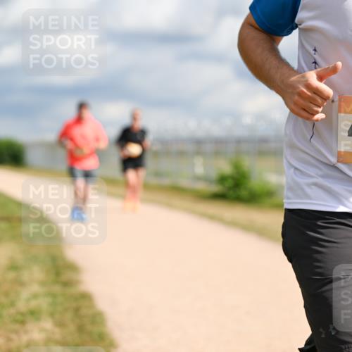 14.09.2025 - Airport Race Dr. Thomas Lammeyer http://msf.ph/oto/8883282 14.09.2025 12:36:46 Laufen 42, 4215 meine-sportfotos.de