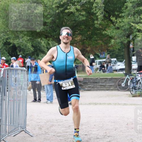 14.09.2025 - Stadtparktriathlon Strokosch-Dieckow http://msf.ph/oto/8883313 14.09.2025 10:06:27 Ziel 418, 431 meine-sportfotos.de