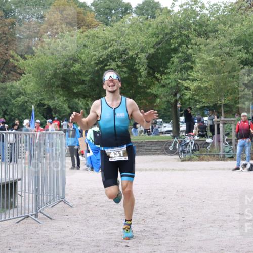 14.09.2025 - Stadtparktriathlon Strokosch-Dieckow http://msf.ph/oto/8883316 14.09.2025 10:06:28 Ziel 418, 431 meine-sportfotos.de