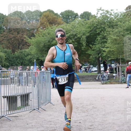 14.09.2025 - Stadtparktriathlon Strokosch-Dieckow http://msf.ph/oto/8883319 14.09.2025 10:06:28 Ziel 418, 431 meine-sportfotos.de
