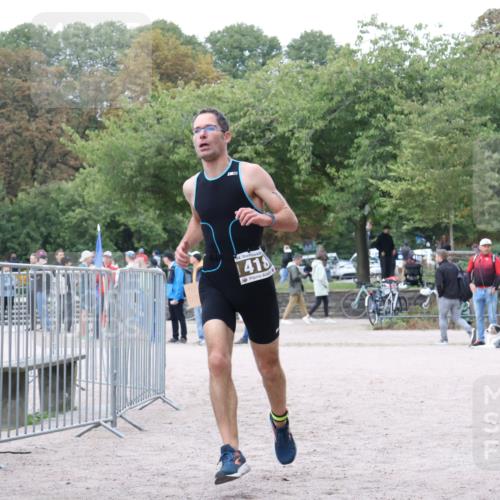 14.09.2025 - Stadtparktriathlon Strokosch-Dieckow http://msf.ph/oto/8883332 14.09.2025 10:06:32 Ziel 380, 418, 431 meine-sportfotos.de