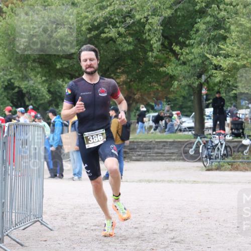 14.09.2025 - Stadtparktriathlon Strokosch-Dieckow http://msf.ph/oto/8883357 14.09.2025 10:06:40 Ziel 380, 386 meine-sportfotos.de